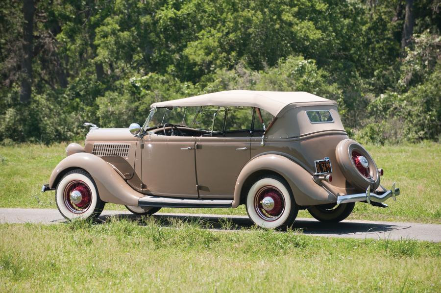  Ford DeLuxe Phaeton 1935 года  (фото 33 из 33)